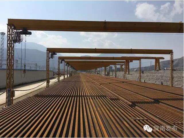 蘭渝鐵路最新進展！除胡麻嶺隧道外已全線鋪通
