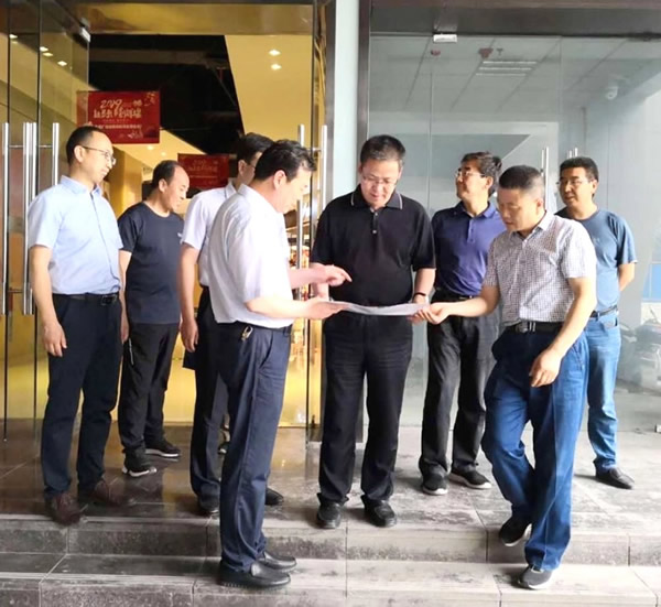 隴南市委常委、組織部部長楊郃調(diào)研指導(dǎo)市龍江城鄉(xiāng)發(fā)展集團(tuán)公司黨建工作