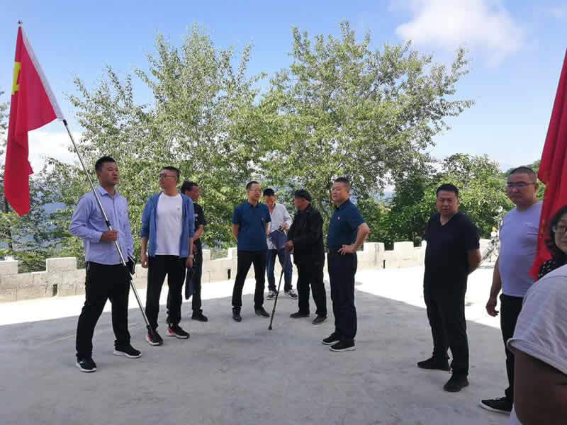 “感黨恩、憶黨史”，--市龍江城鄉(xiāng)發(fā)展集團公司開展慶祝建黨99周年主題黨日活動